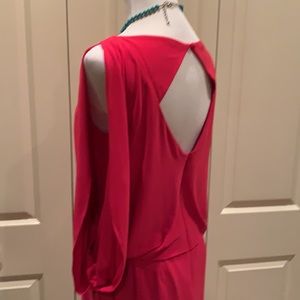 Pink fuschia jessica Simpson dress. Sleeveless, flowy, sexy. Open arm/shoulder.